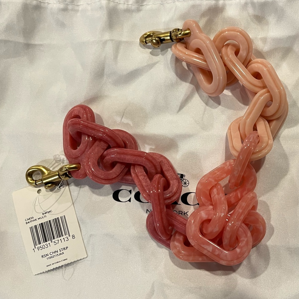Coach Short Chain Strap With Recycled Resin - Pink Multi